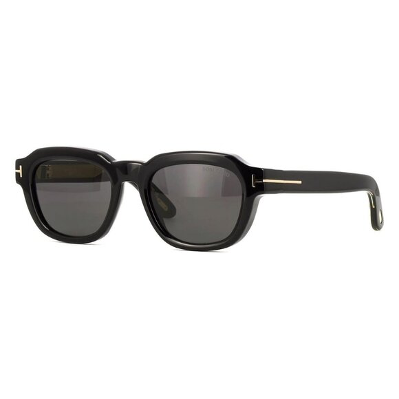 New TOM FORD Icon Collection Black Square FT1226 01A Sunglasses Women - Picture 1 of 4